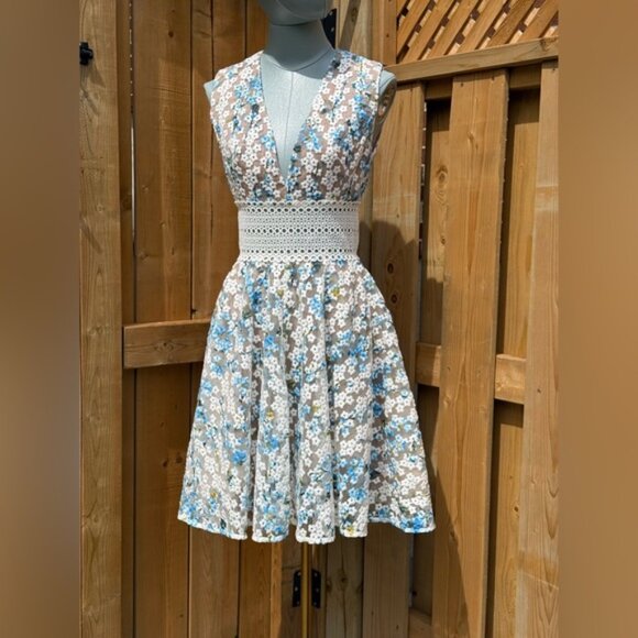🆕 BRONX & BANCO 🧿 NWOT Amsonia Blue White Floral Embroidered Dress Sz AU8 US4 - Picture 3 of 15